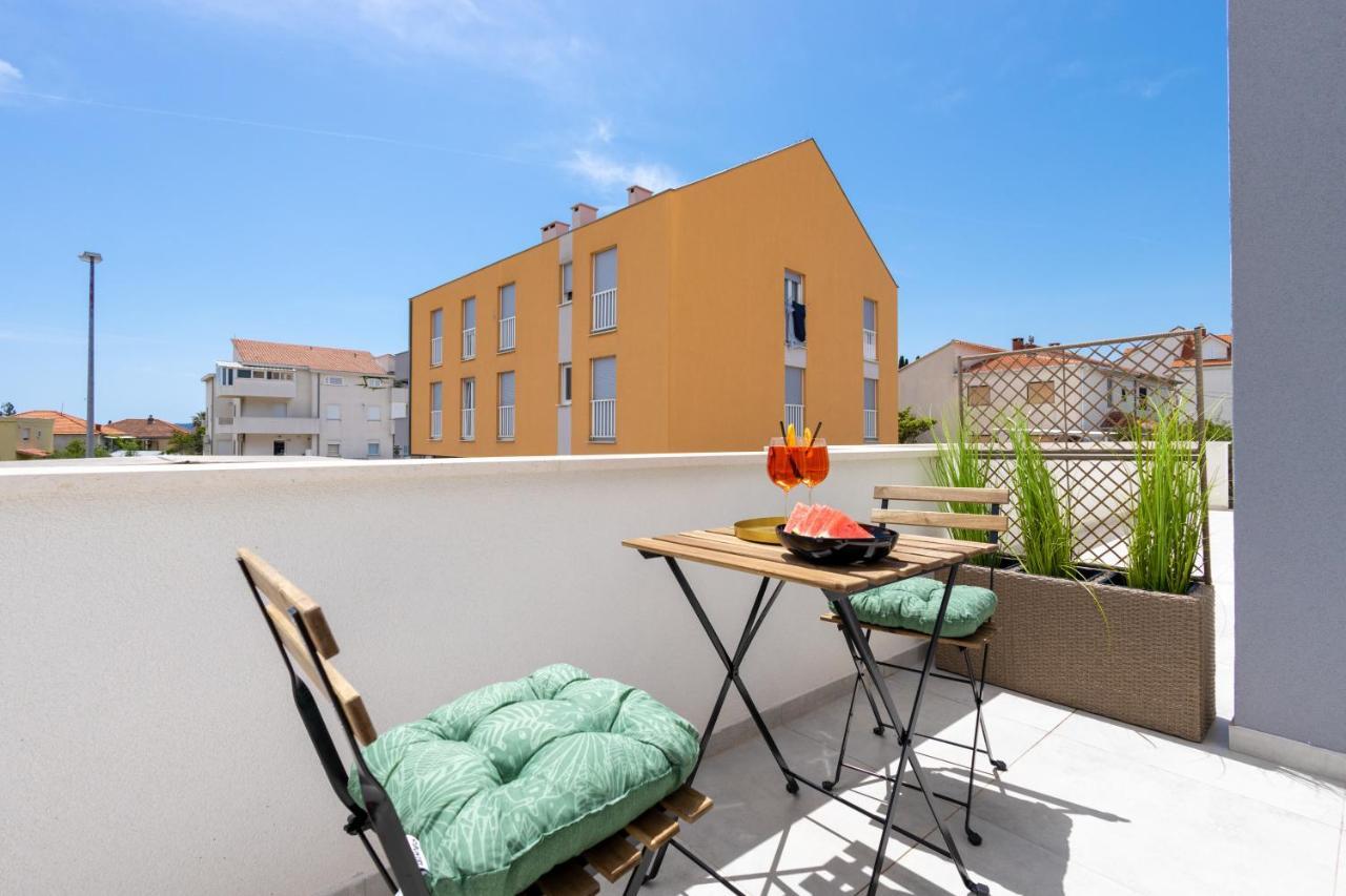 Bonaca Apartments With Terrace And Private Parking Kaštela Exteriér fotografie